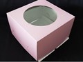Тортница 300x300x190 мм. с круглым окном и печатью розовый цвет 1709